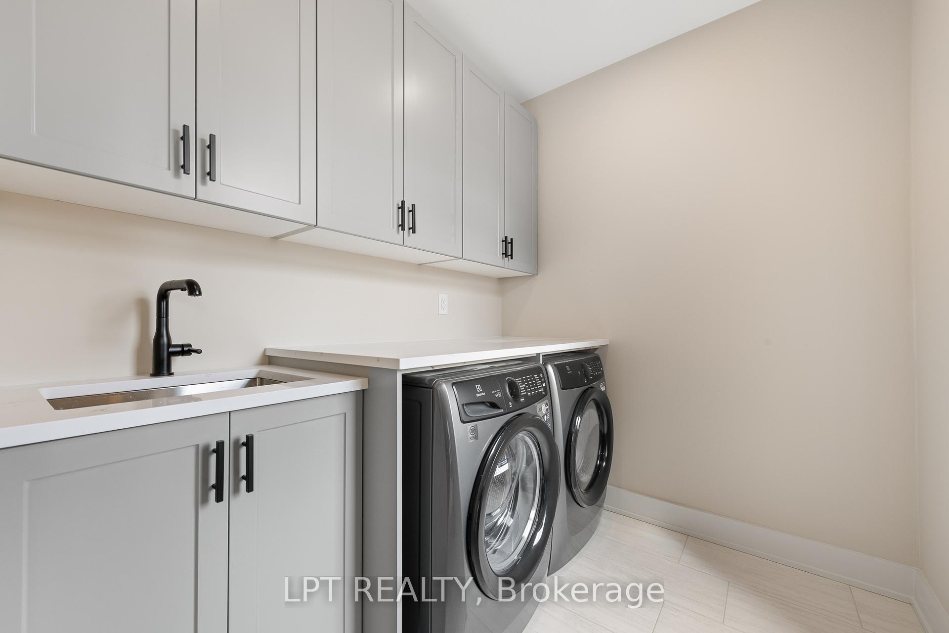 Photo 26 of 15 Briggs Avenue, Ottawa, Pineglen/Country Place — HOMEH