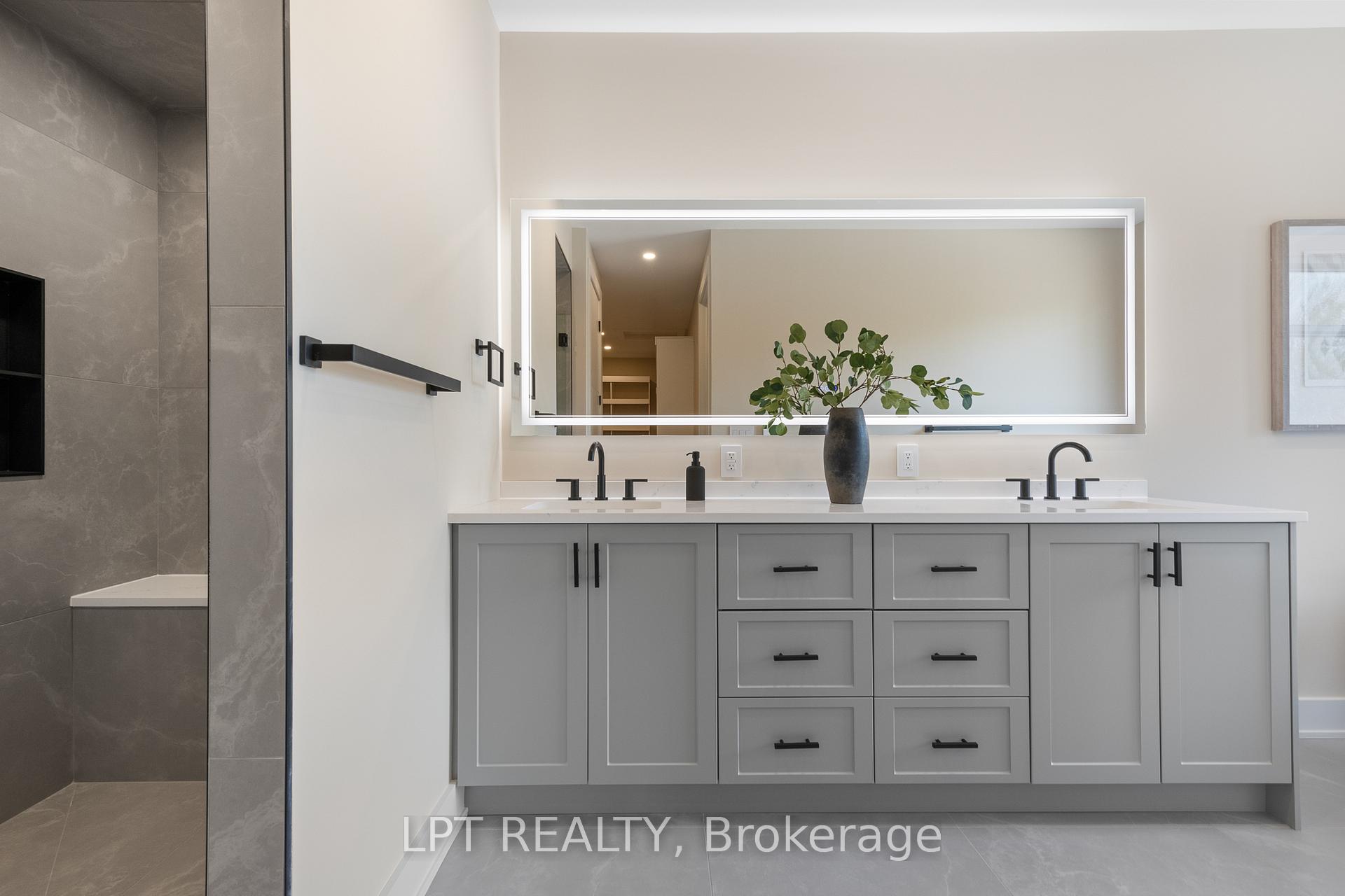 Photo 30 of 15 Briggs Avenue, Ottawa, Pineglen/Country Place — HOMEH