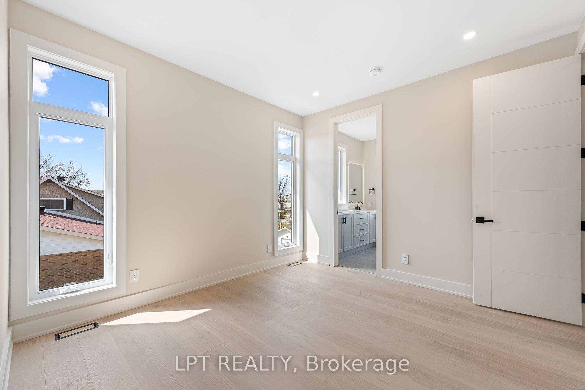 Photo 40 of 15 Briggs Avenue, Ottawa, Pineglen/Country Place — HOMEH
