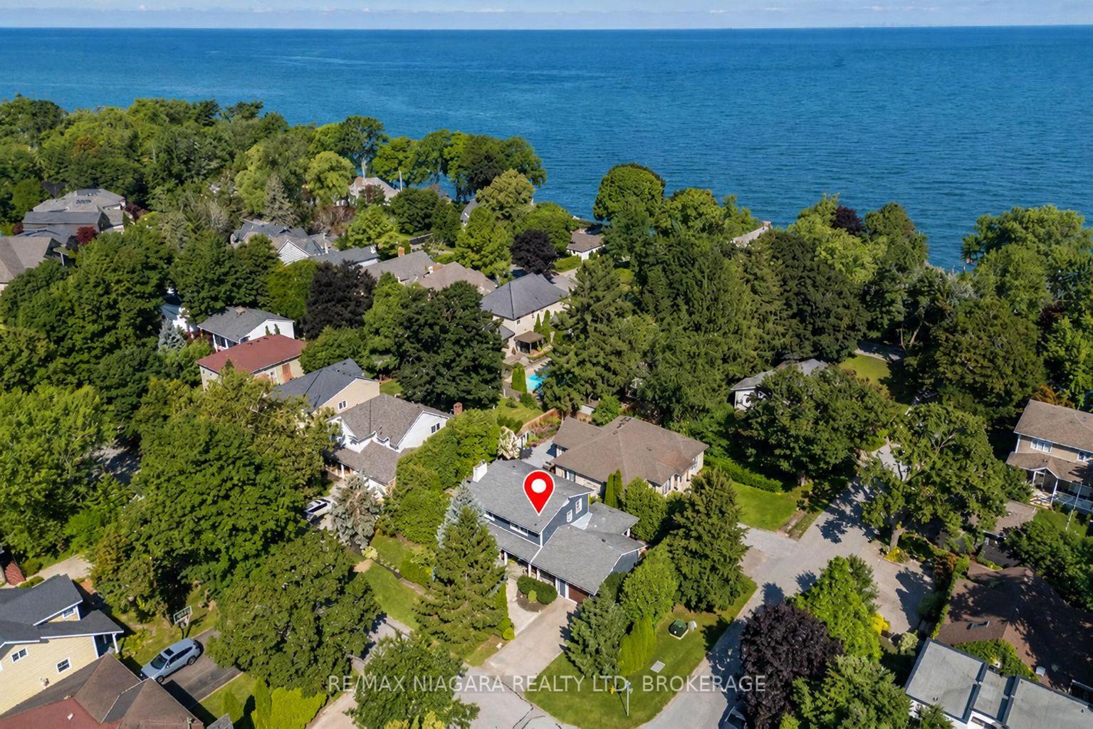 Photo 2 of 309 Orchard Drive, Niagara-on-the-Lake, Town — HOMEH