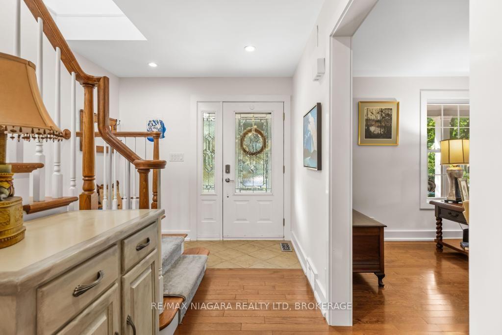 Photo 6 of 309 Orchard Drive, Niagara-on-the-Lake, Town — HOMEH