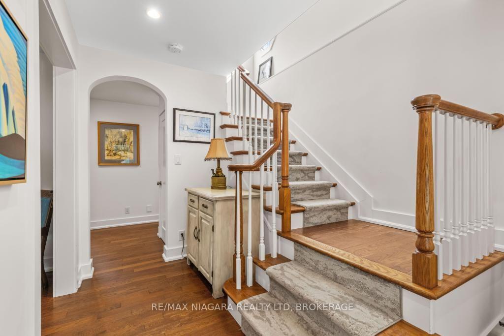 Photo 7 of 309 Orchard Drive, Niagara-on-the-Lake, Town — HOMEH