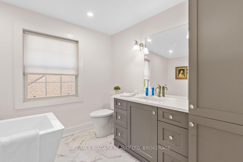 Photo 23 of 309 Orchard Drive, Niagara-on-the-Lake, Town — HOMEH