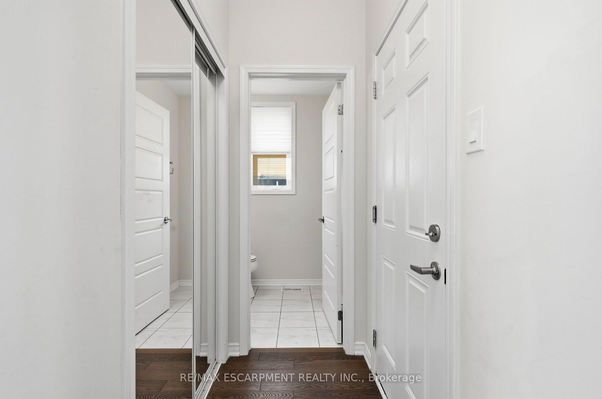 Photo 28 of 8 Magdalena Street, Hamilton, Stoney Creek Mountain — HOMEH