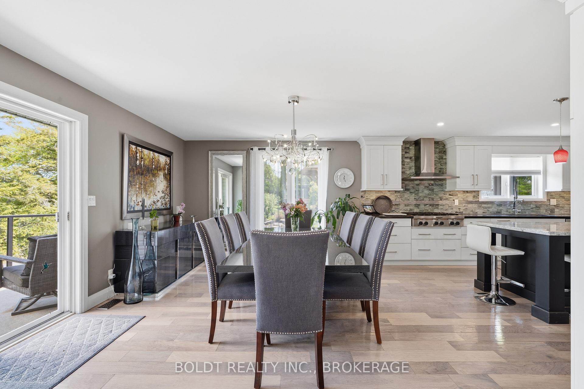 Photo 9 of 99 Donjon Boulevard, Norfolk, Port Dover — HOMEH