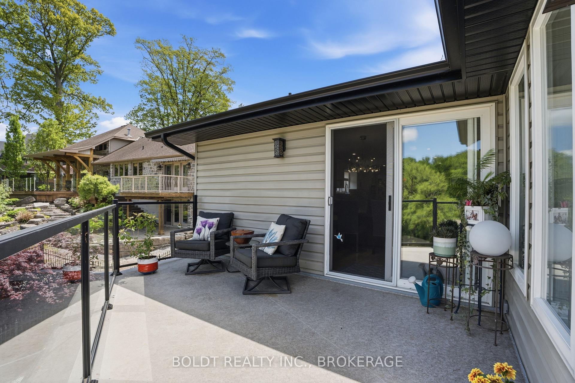 Photo 35 of 99 Donjon Boulevard, Norfolk, Port Dover — HOMEH
