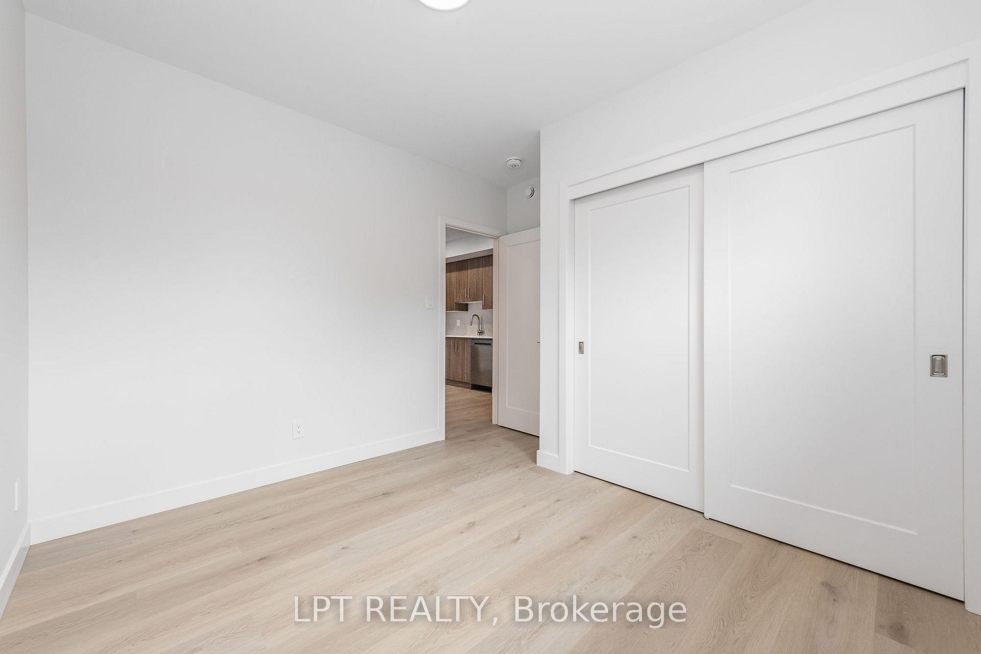 Photo 10 of Unit 1, 249 Columbus Avenue, Ottawa, Overbrook/Castle Heights — HOMEH