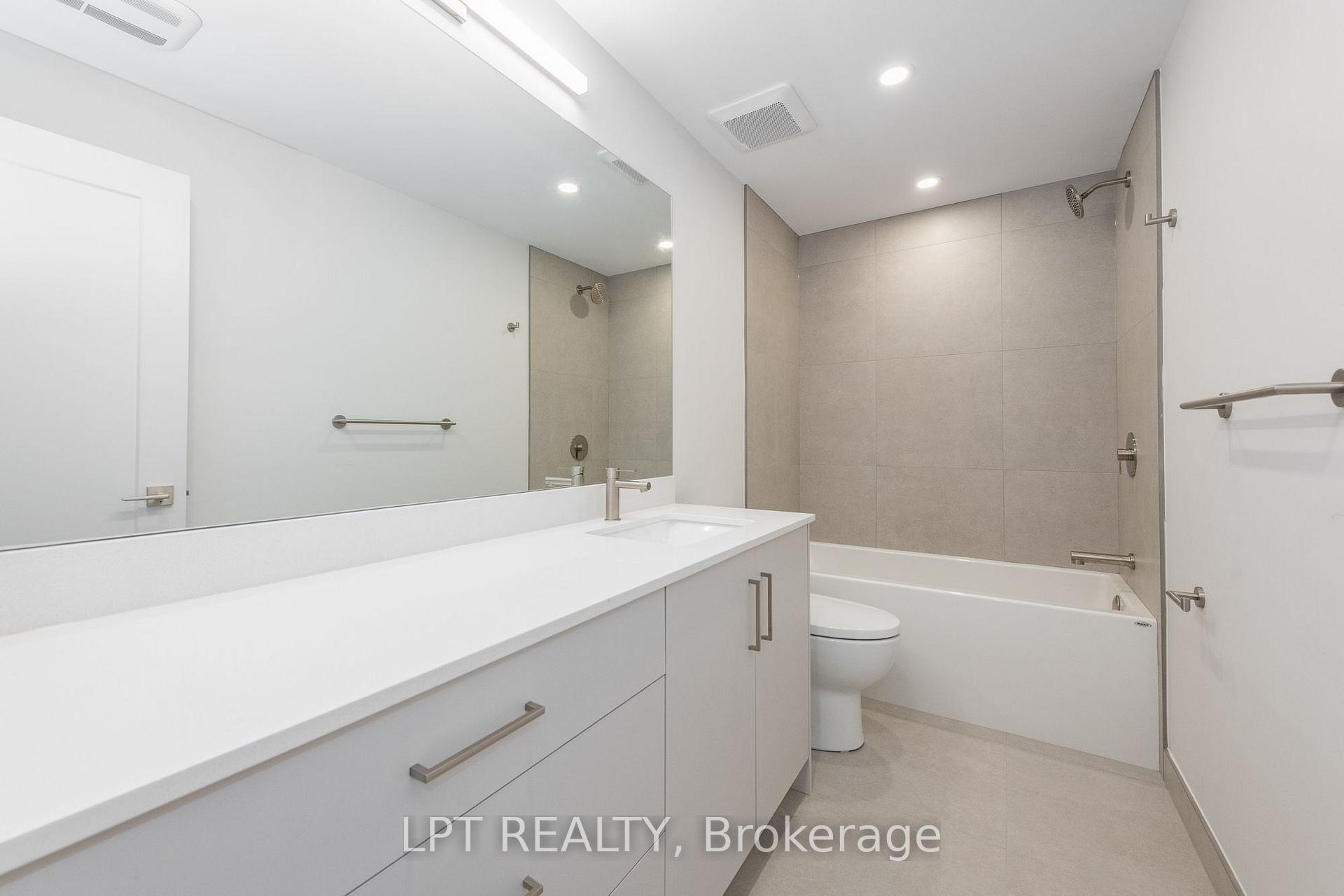 Photo 11 of Unit 1, 249 Columbus Avenue, Ottawa, Overbrook/Castle Heights — HOMEH