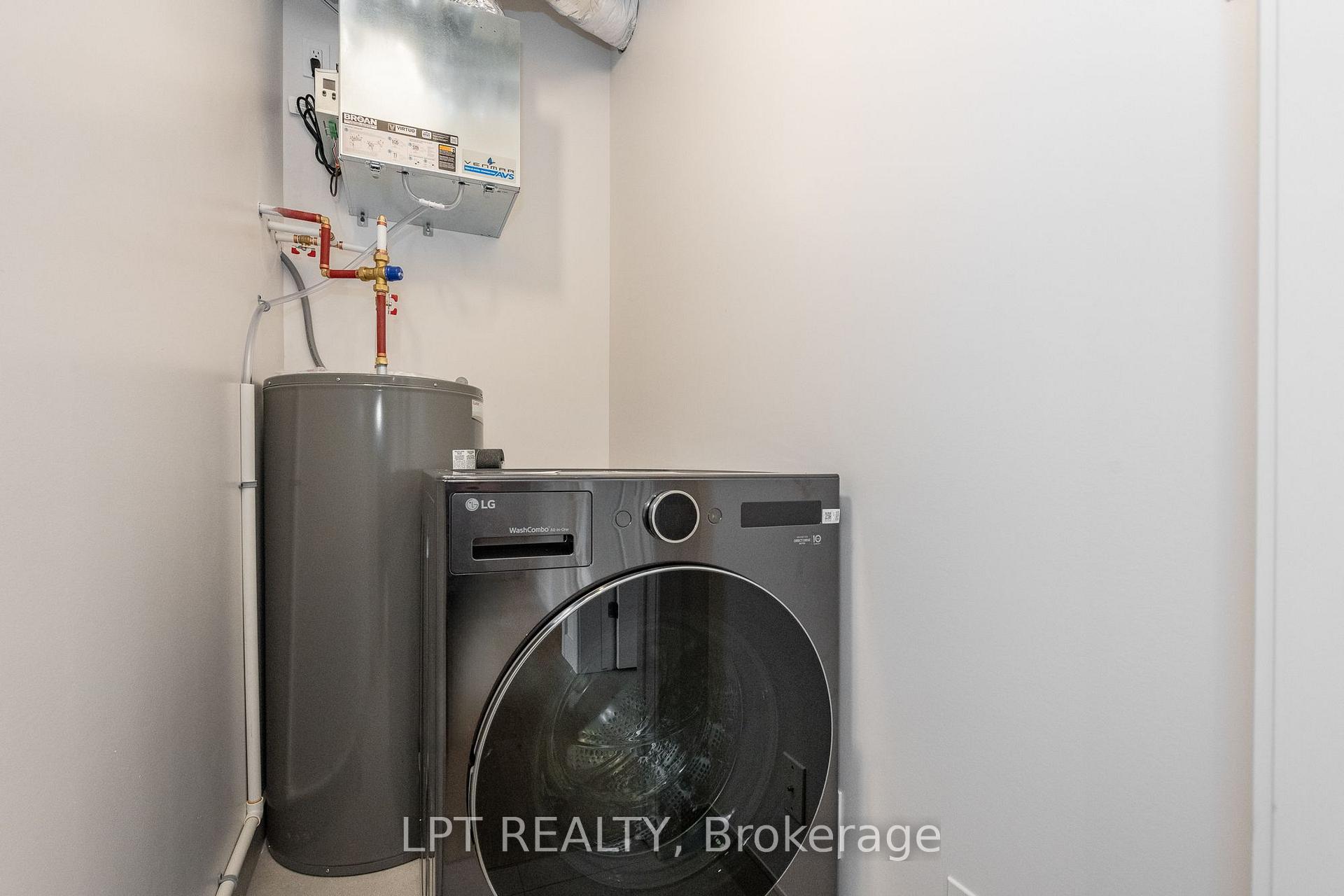 Photo 14 of Unit 3, 249 Columbus Avenue, Ottawa, Overbrook/Castle Heights — HOMEH