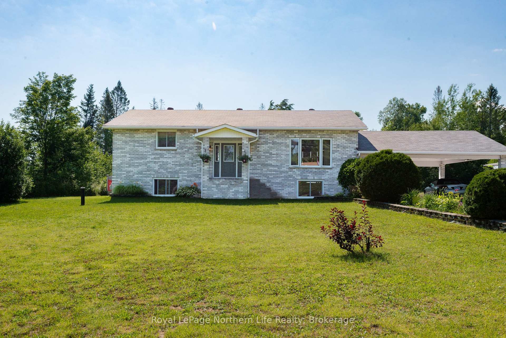 Photo 2 of 68 Chenier Road, Mattawa — HOMEH