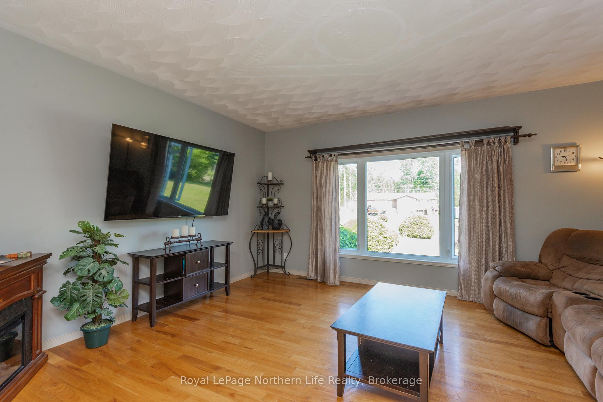 Photo 7 of 68 Chenier Road, Mattawa — HOMEH