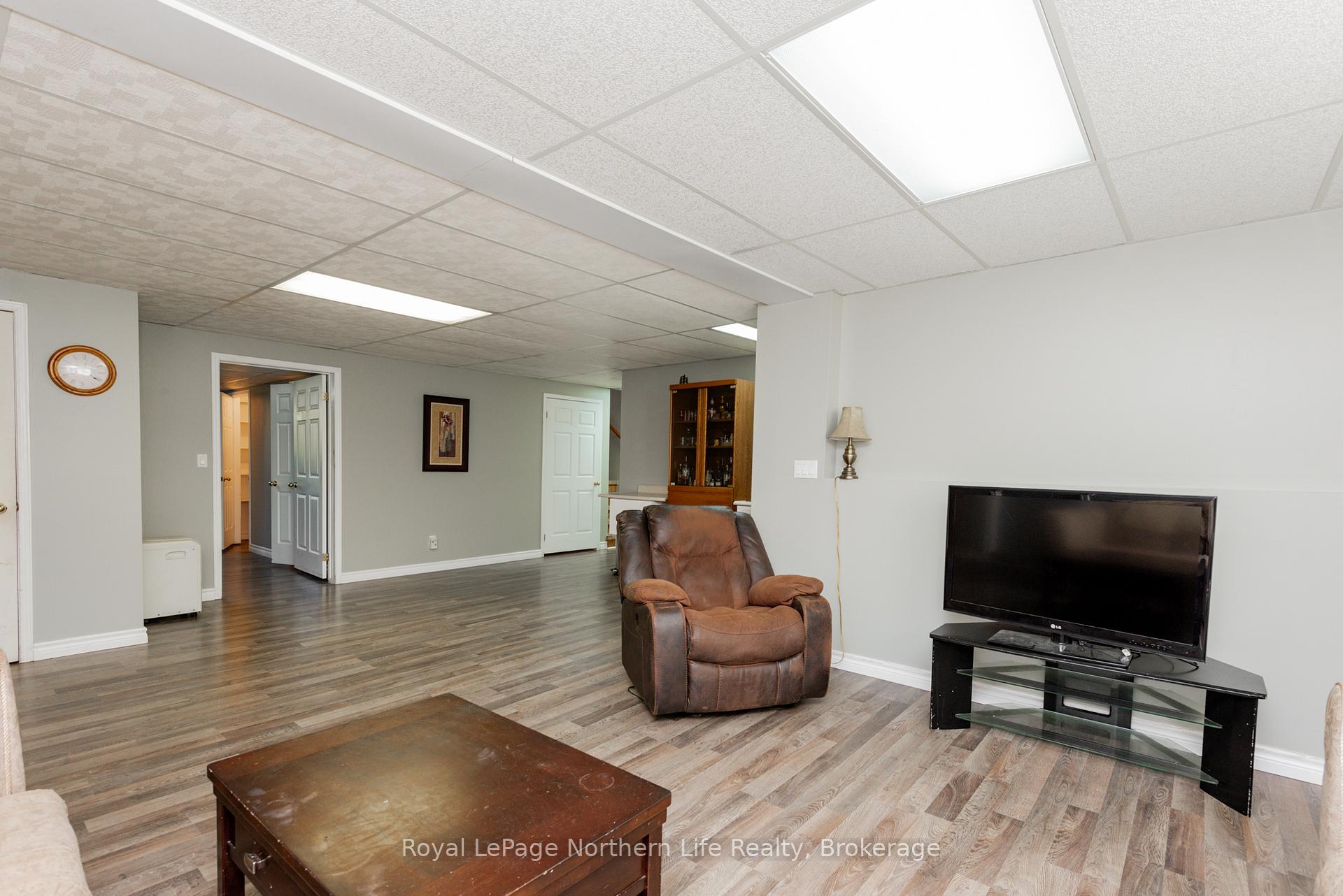Photo 32 of 68 Chenier Road, Mattawa — HOMEH