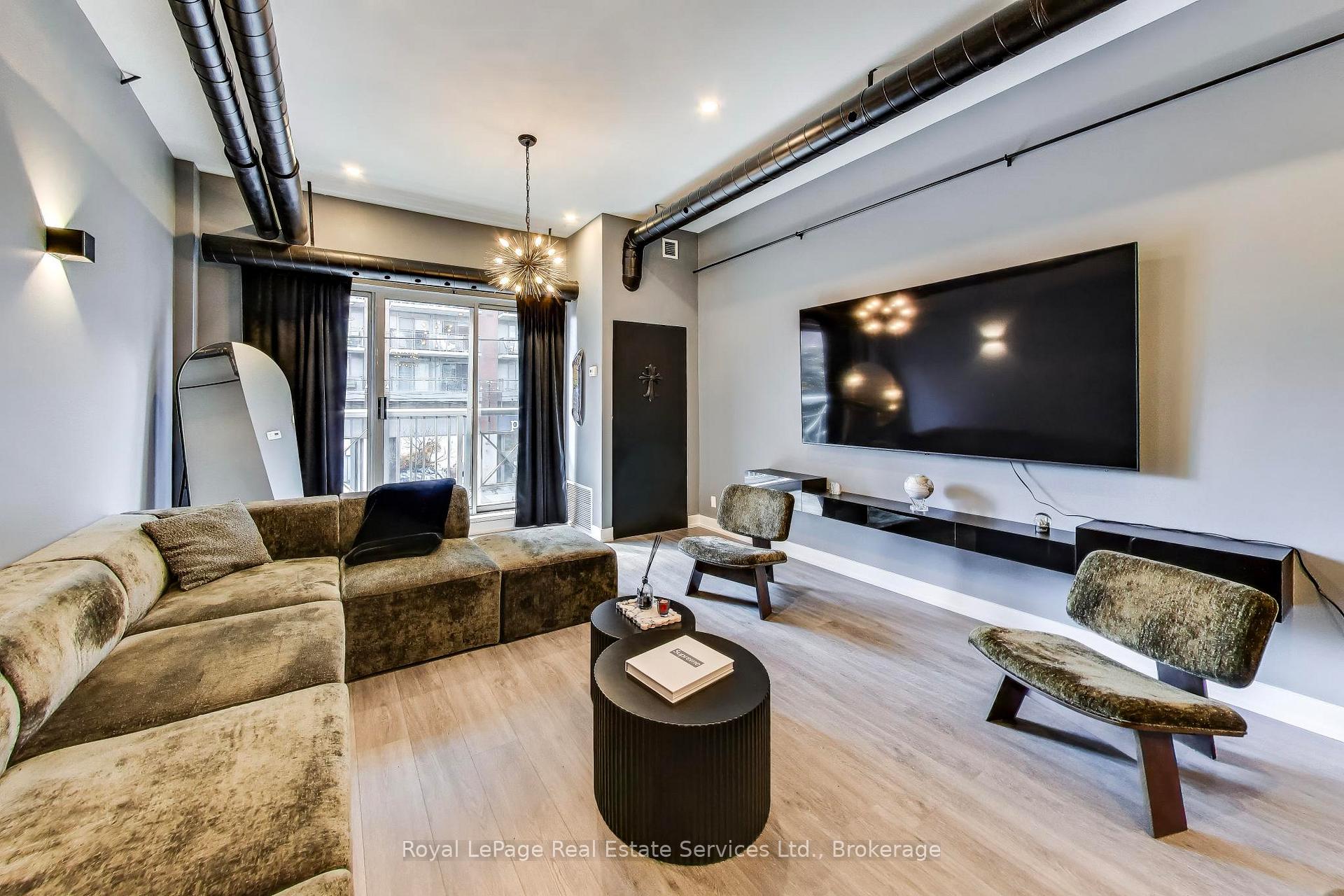 Photo 2 of Unit 202, 766 King Street W, Toronto, Niagara — HOMEH
