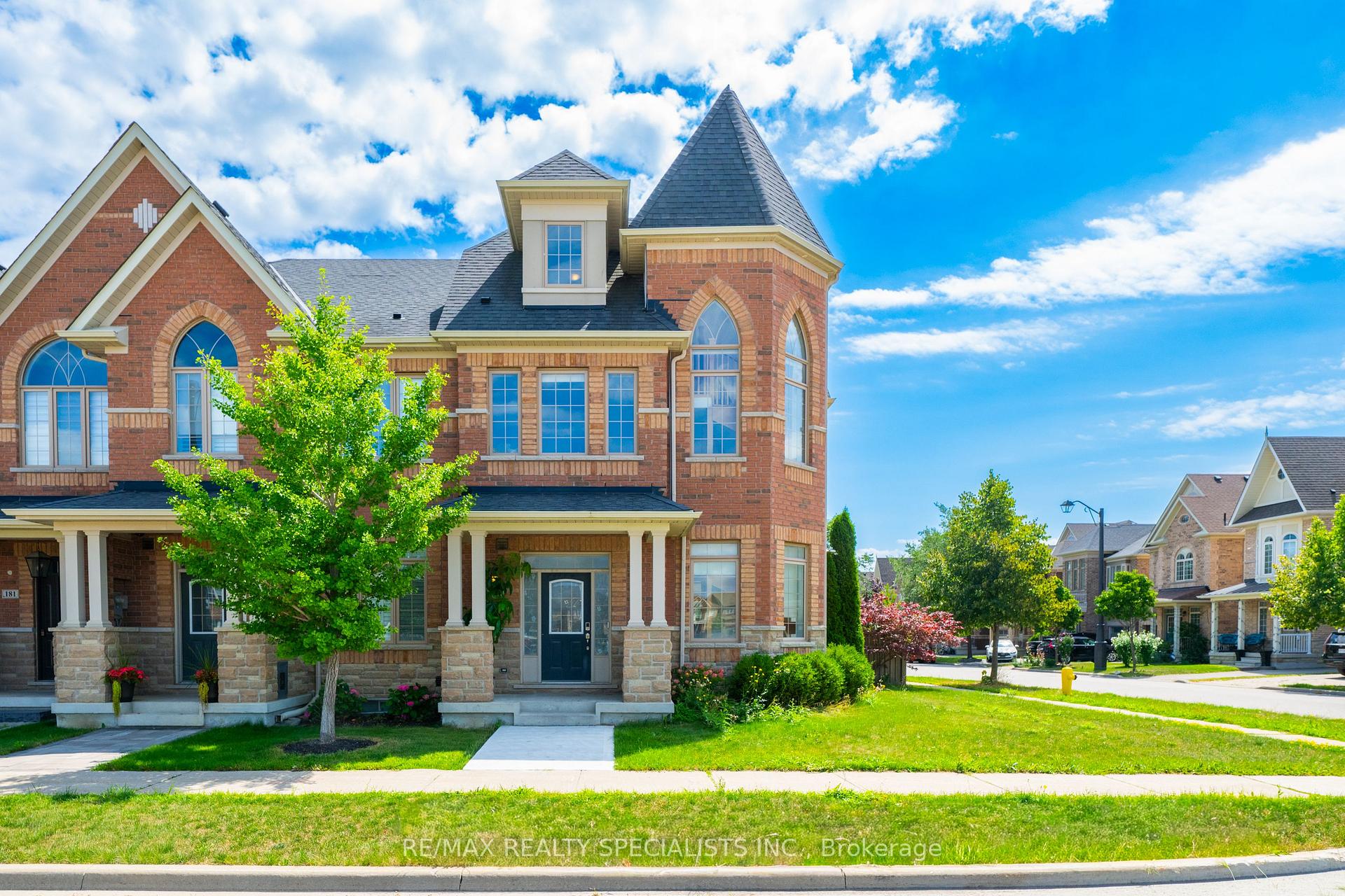 Photo 1 of 177 East's Corners Boulevard, Vaughan, Kleinburg — HOMEH