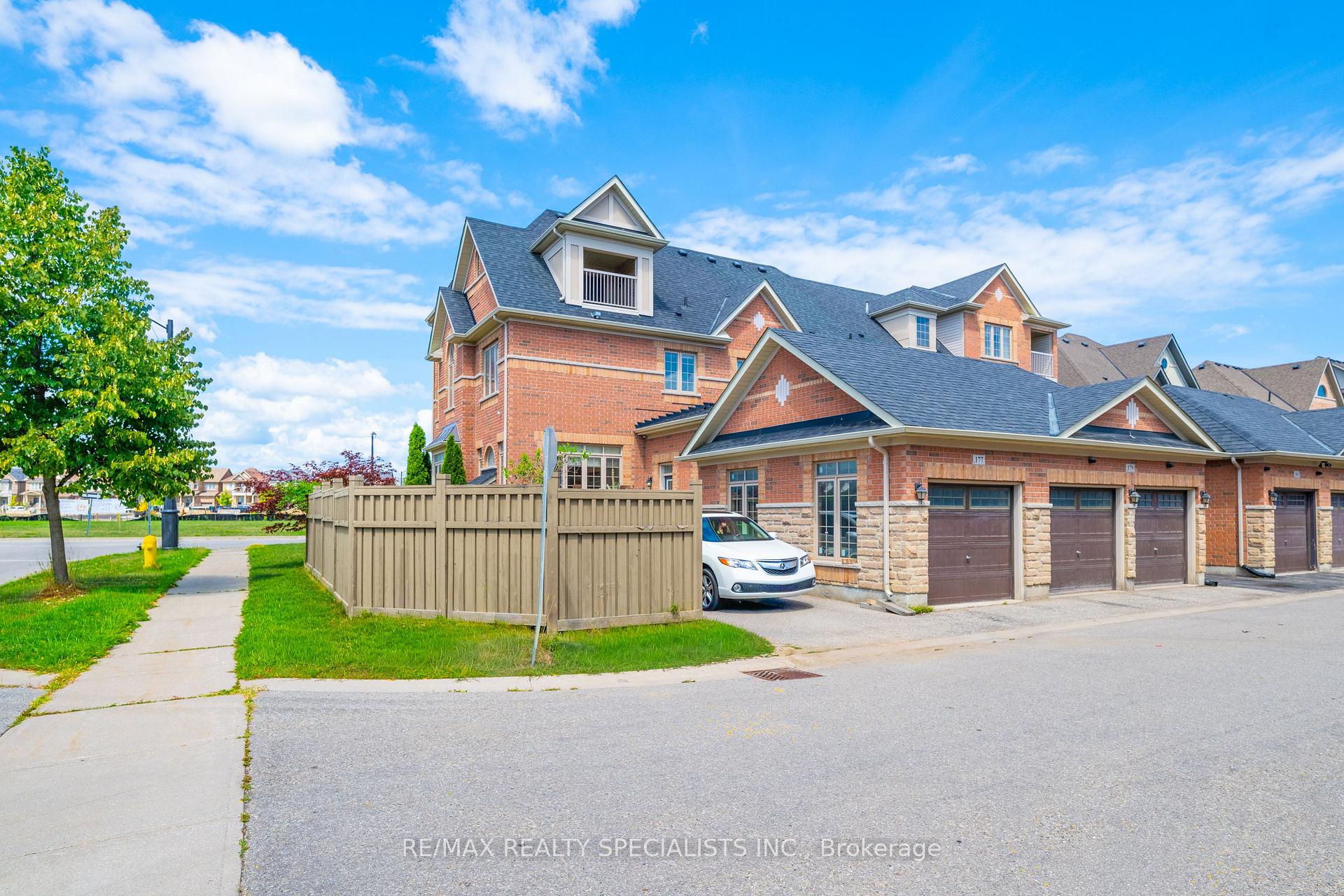 Photo 39 of 177 East's Corners Boulevard, Vaughan, Kleinburg — HOMEH