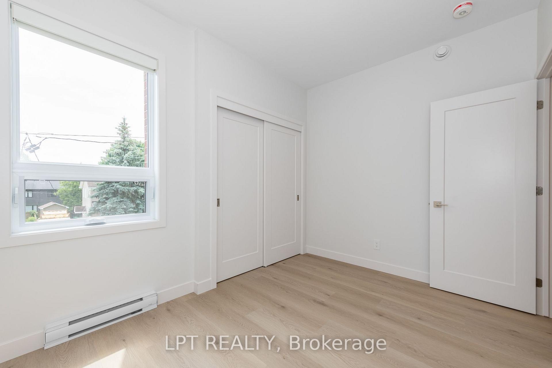Photo 12 of Unit 5, 249 Columbus Avenue, Ottawa, Overbrook/Castle Heights — HOMEH