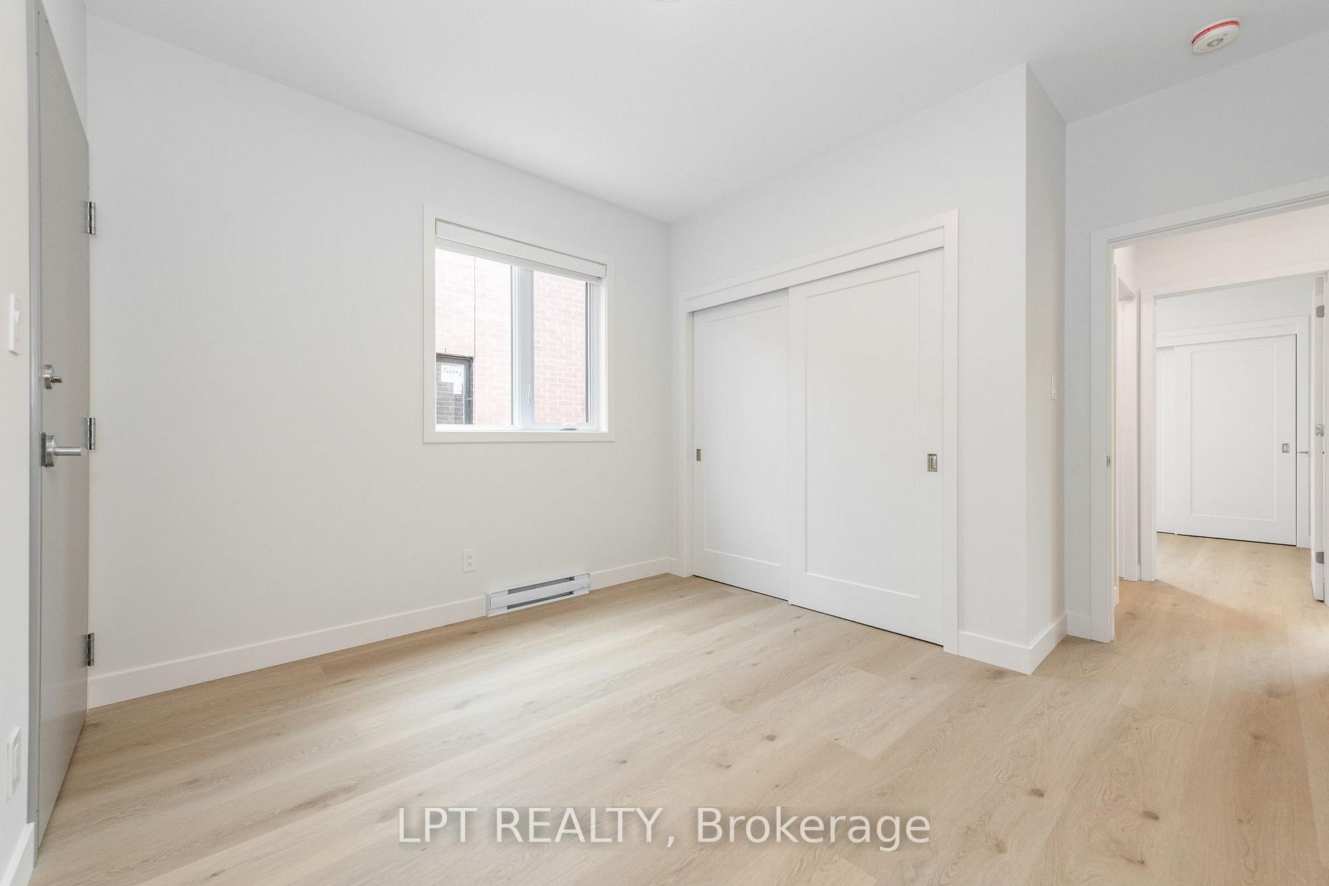 Photo 14 of Unit 5, 249 Columbus Avenue, Ottawa, Overbrook/Castle Heights — HOMEH