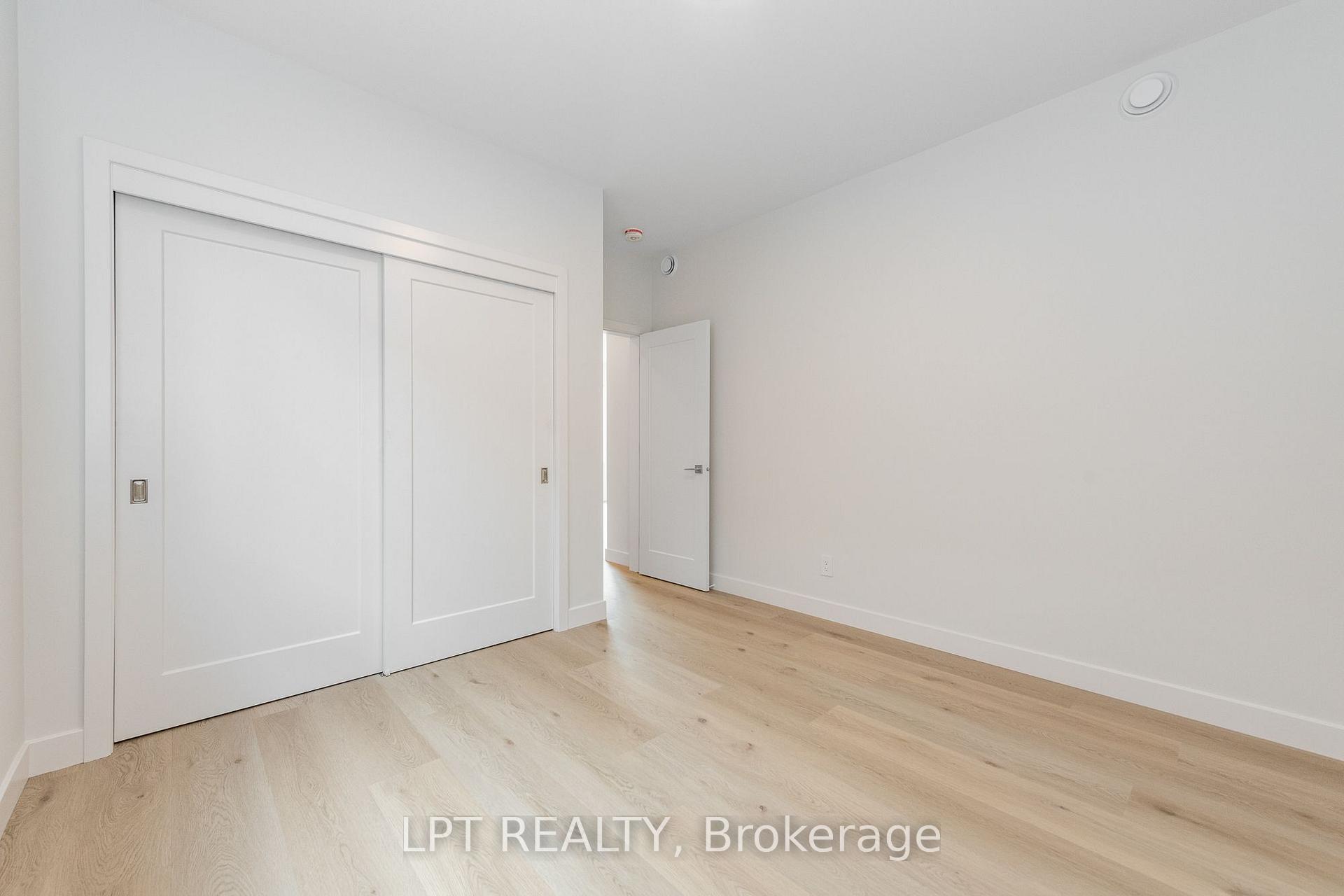 Photo 15 of Unit 5, 249 Columbus Avenue, Ottawa, Overbrook/Castle Heights — HOMEH
