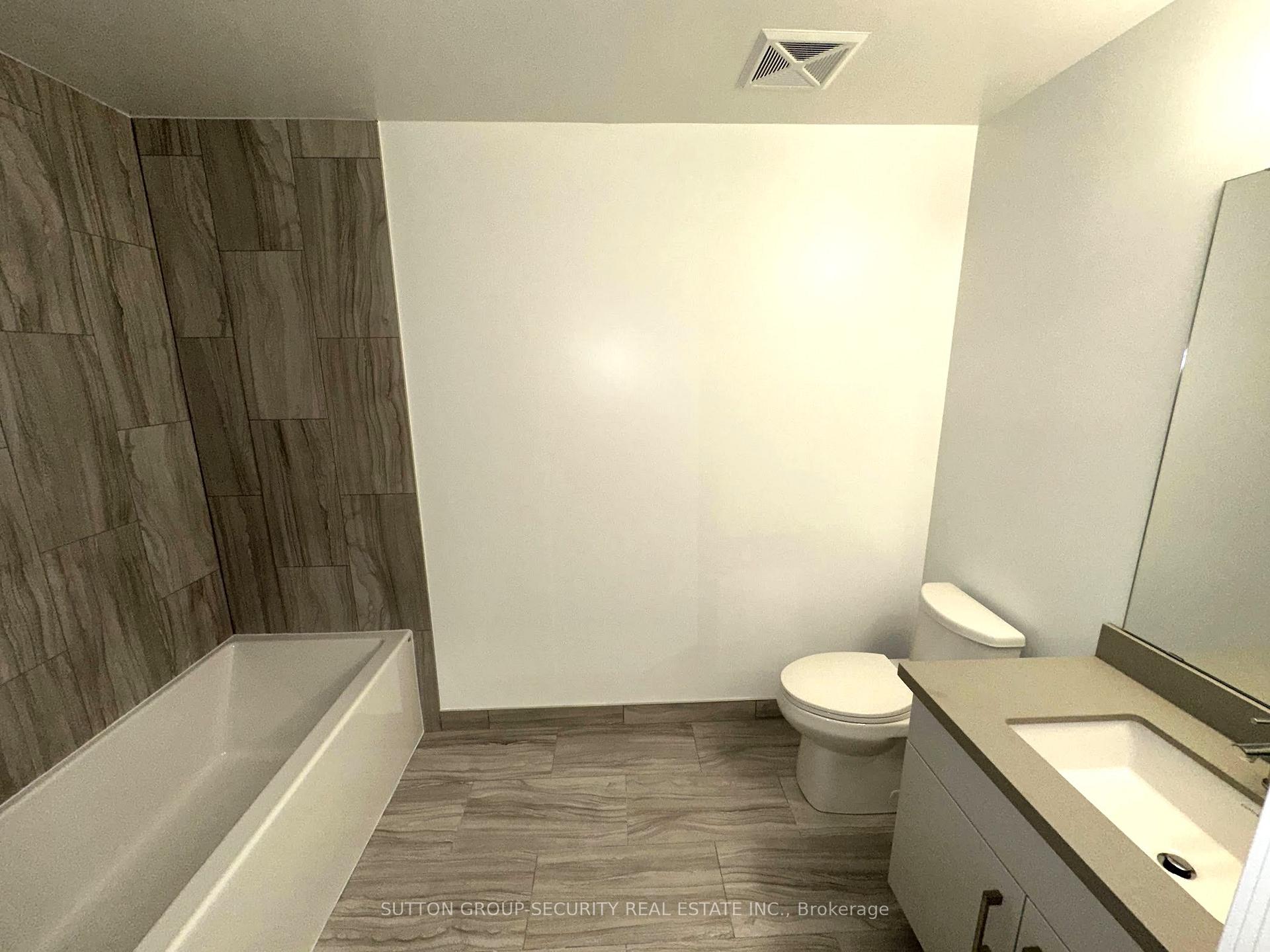 Photo 13 of Unit 1304, 2007 James Street, Burlington, Brant — HOMEH