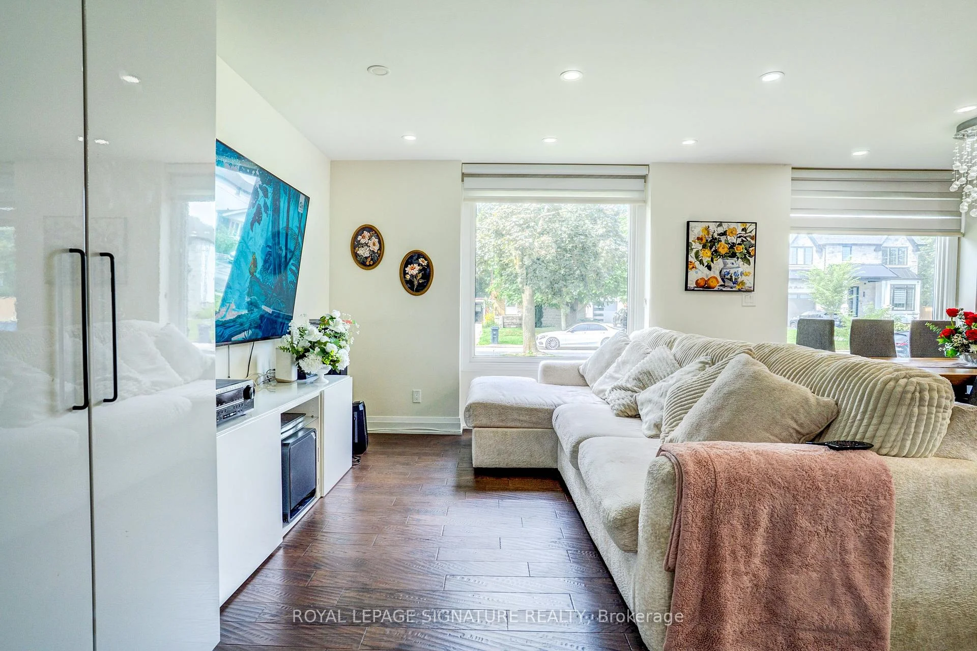 Photo 16 of 23 Denham Road, Scarborough, Dorset Park — HOMEH