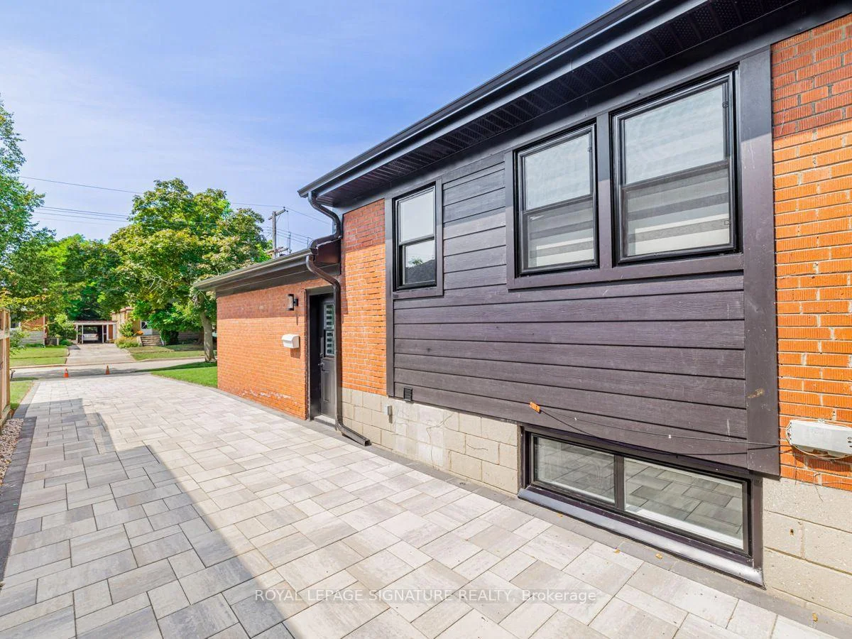 Photo 19 of 23 Denham Road, Scarborough, Dorset Park — HOMEH