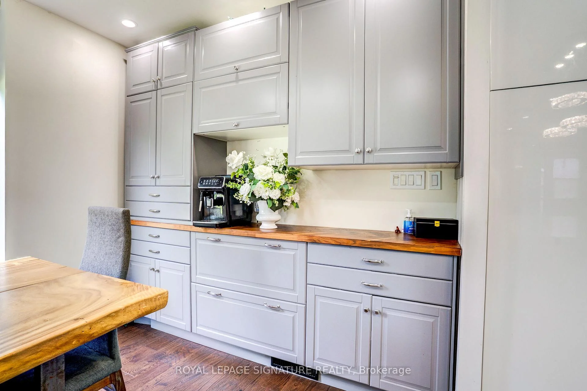 Photo 56 of 23 Denham Road, Scarborough, Dorset Park — HOMEH