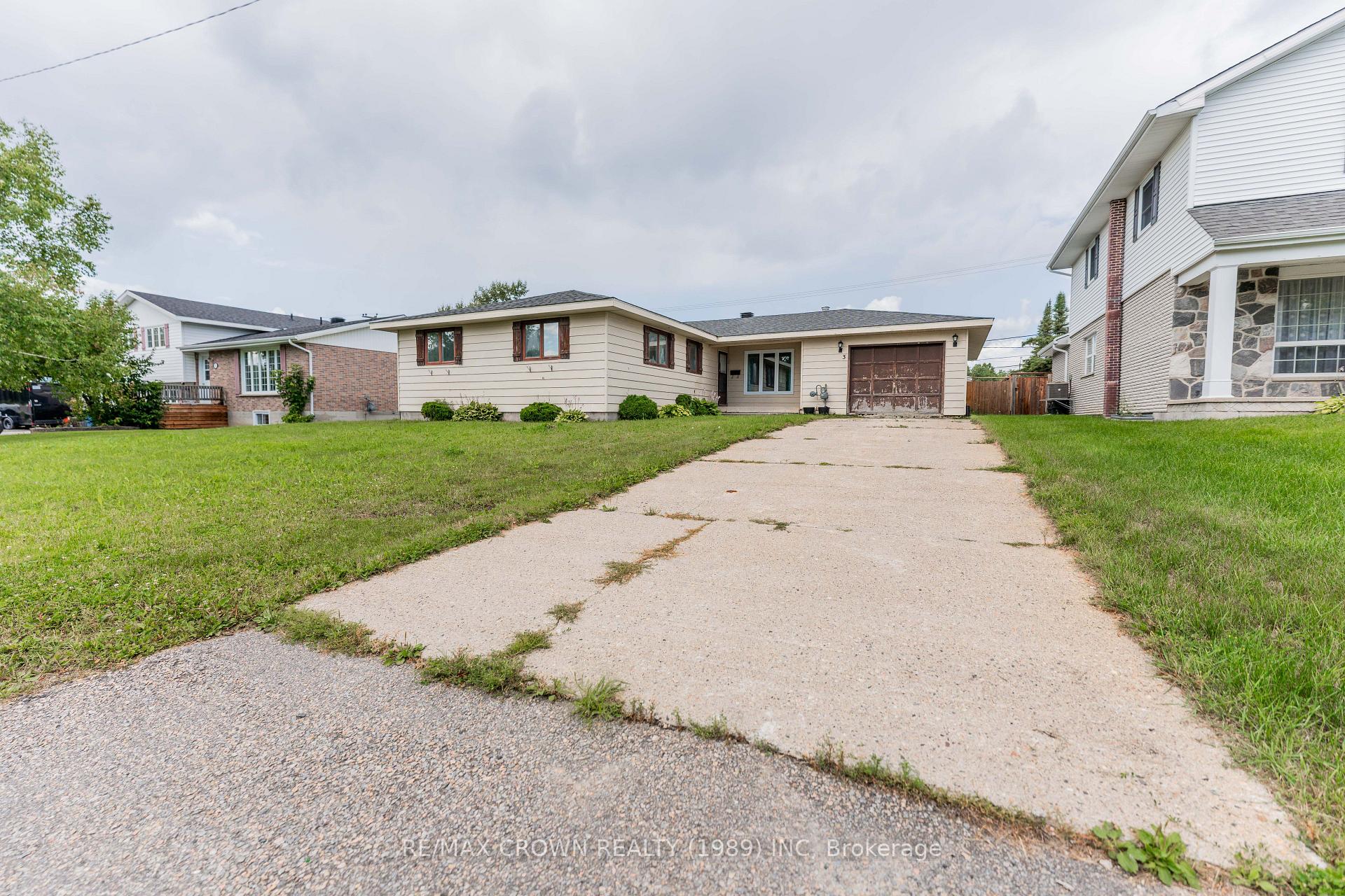 Photo of 3 Clark Street