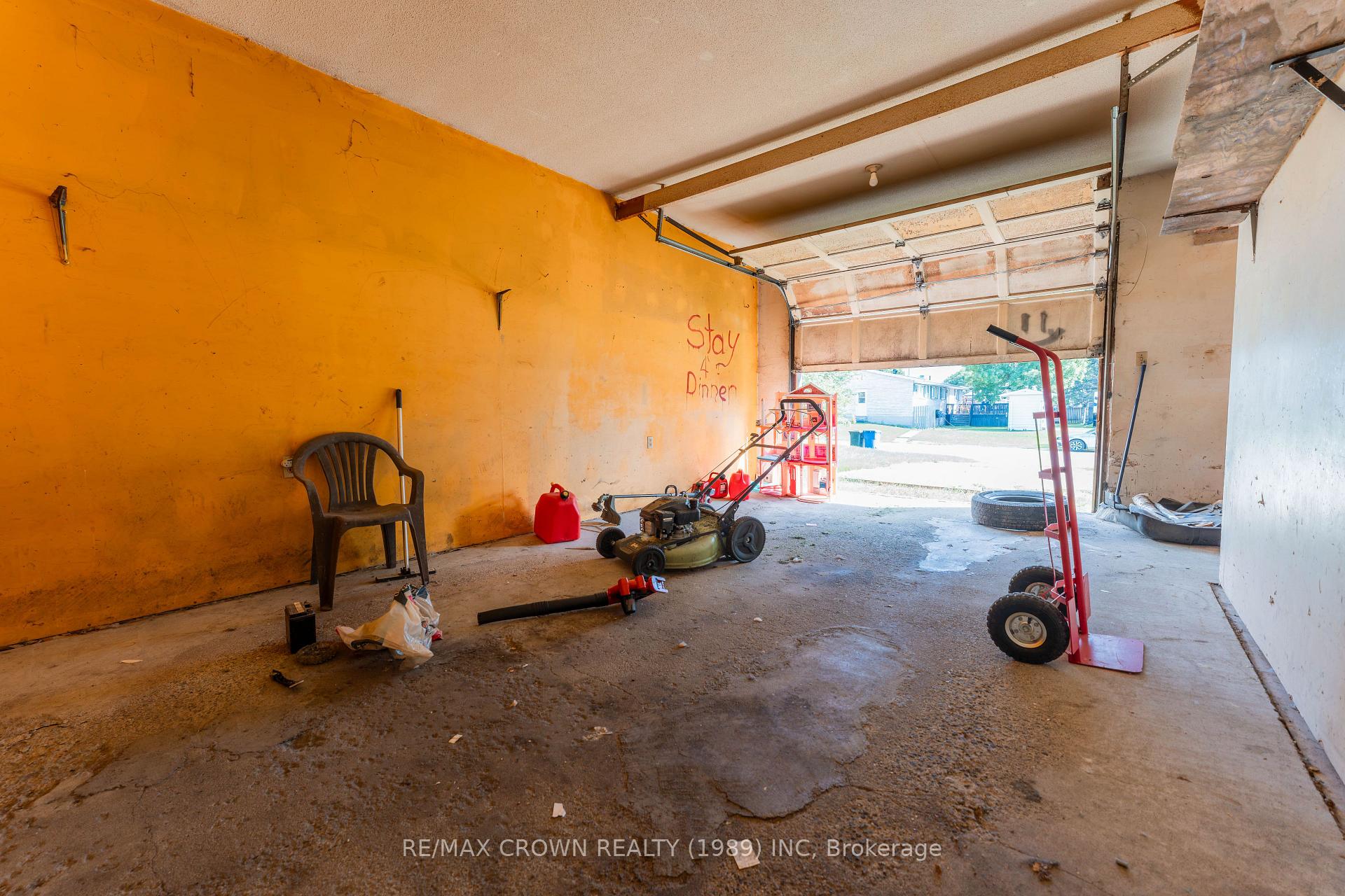 Photo 43 of 3 Clark Street, Kapuskasing — HOMEH