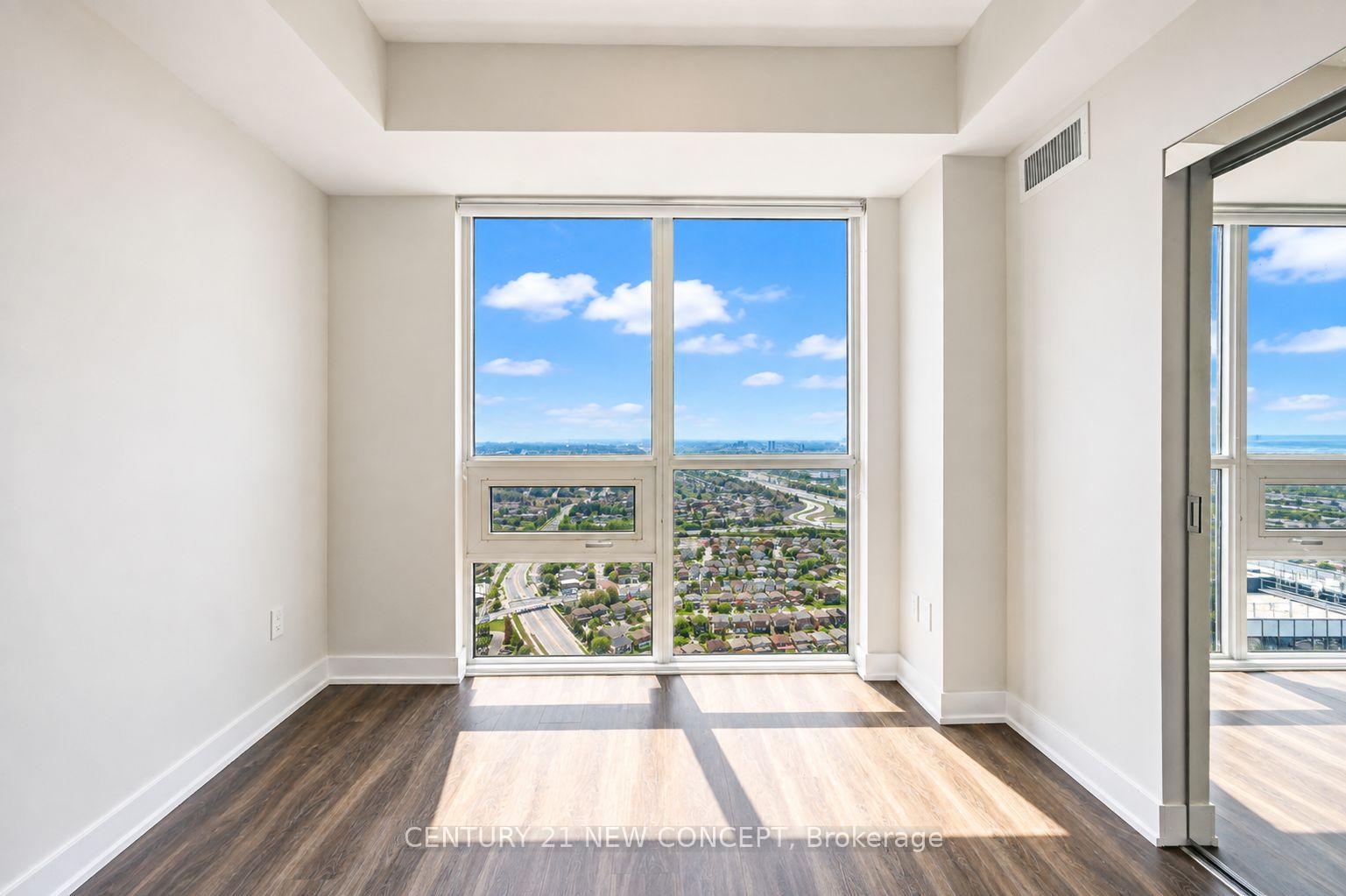 Photo 12 of Unit 4507, 430 Square One Drive, Mississauga, City Centre — HOMEH