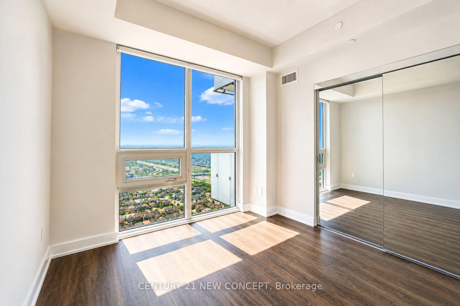 Photo 13 of Unit 4507, 430 Square One Drive, Mississauga, City Centre — HOMEH