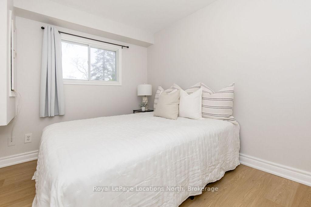 Photo 18 of 56 68th Street N, Wasaga Beach — HOMEH