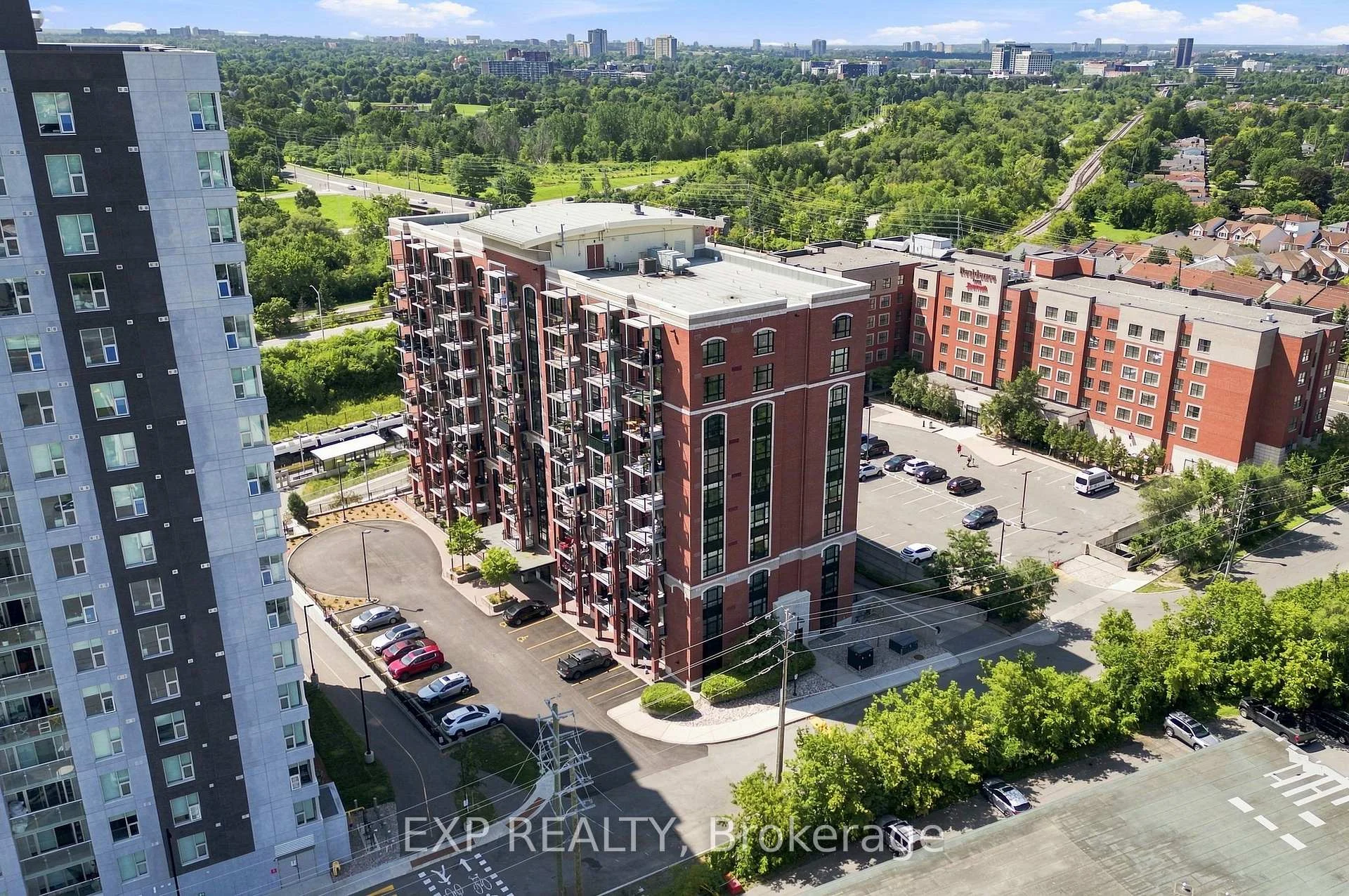 Photo 13 of Unit 109, 555 Anand Private, Ottawa, Riverside Park South — HOMEH