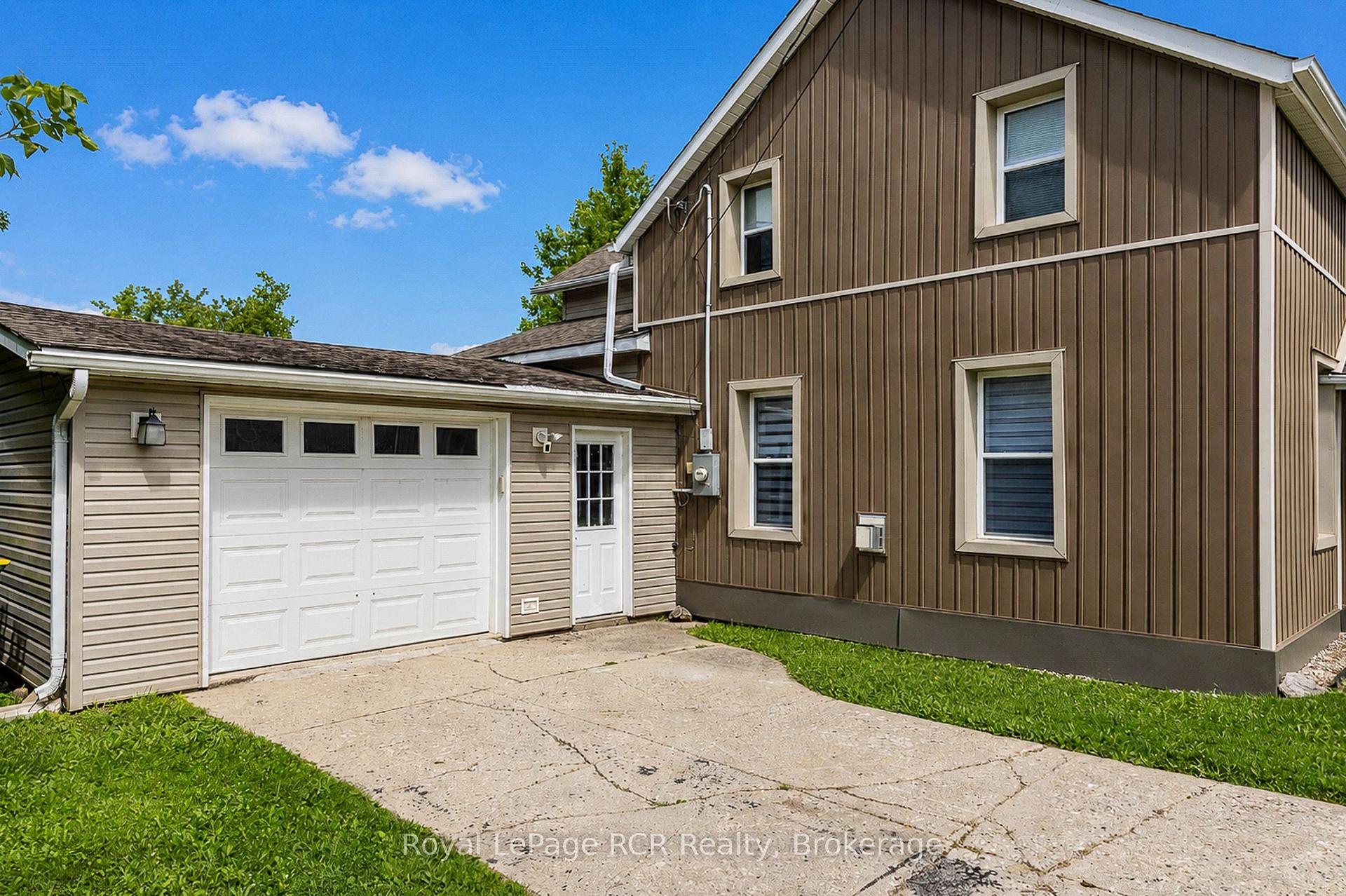 Photo 3 of 56 Main Street E, Grey Highlands — HOMEH