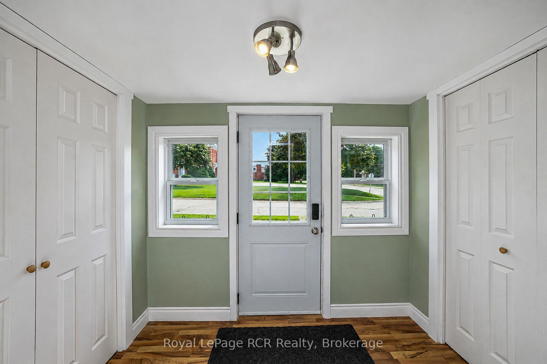 Photo 4 of 56 Main Street E, Grey Highlands — HOMEH