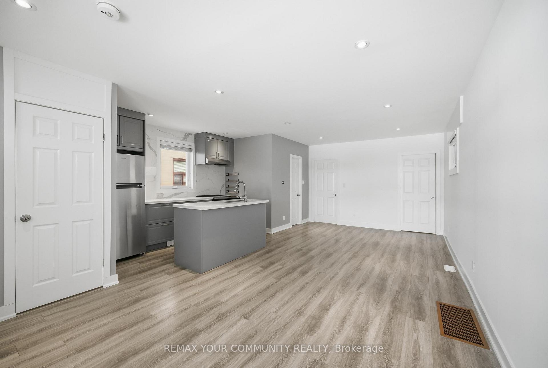 Photo 14 of 172 Times Road, North York, Briar Hill-Belgravia — HOMEH