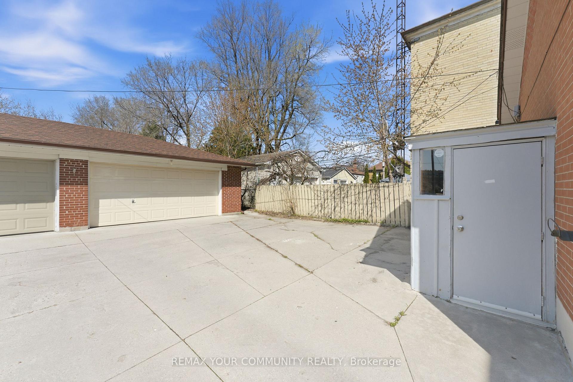 Photo 26 of 172 Times Road, North York, Briar Hill-Belgravia — HOMEH