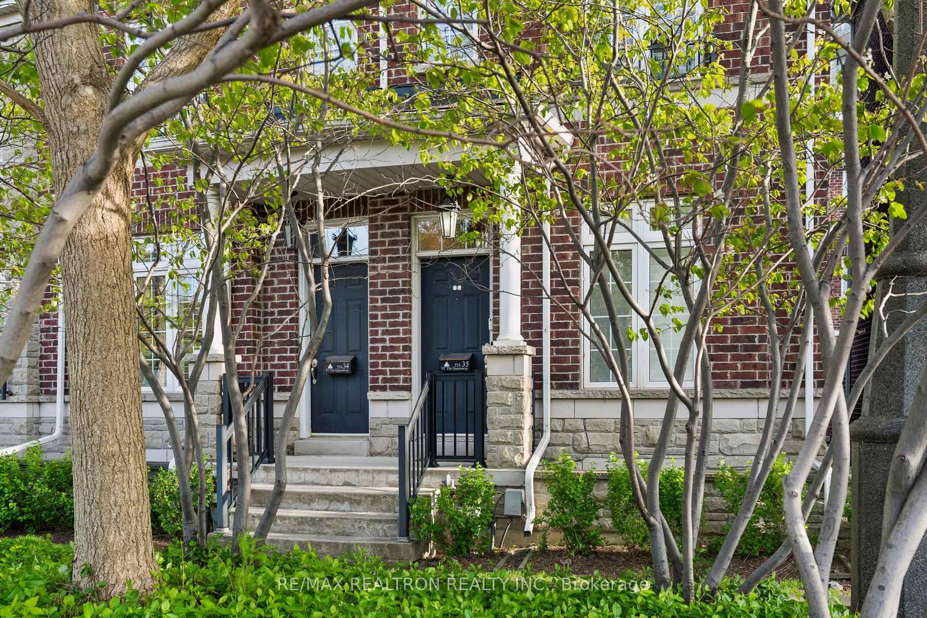 Photo 2 of Unit 35, 97 The Queensway, Toronto, High Park-Swansea — HOMEH