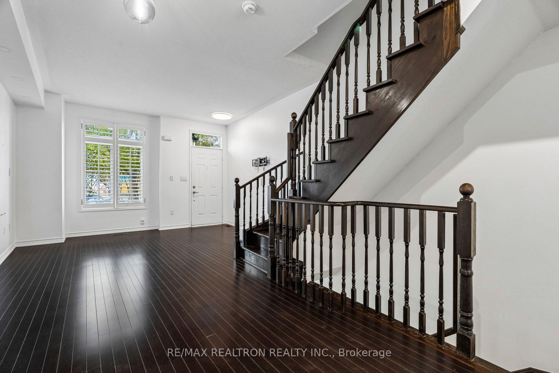 Photo 10 of Unit 35, 97 The Queensway, Toronto, High Park-Swansea — HOMEH