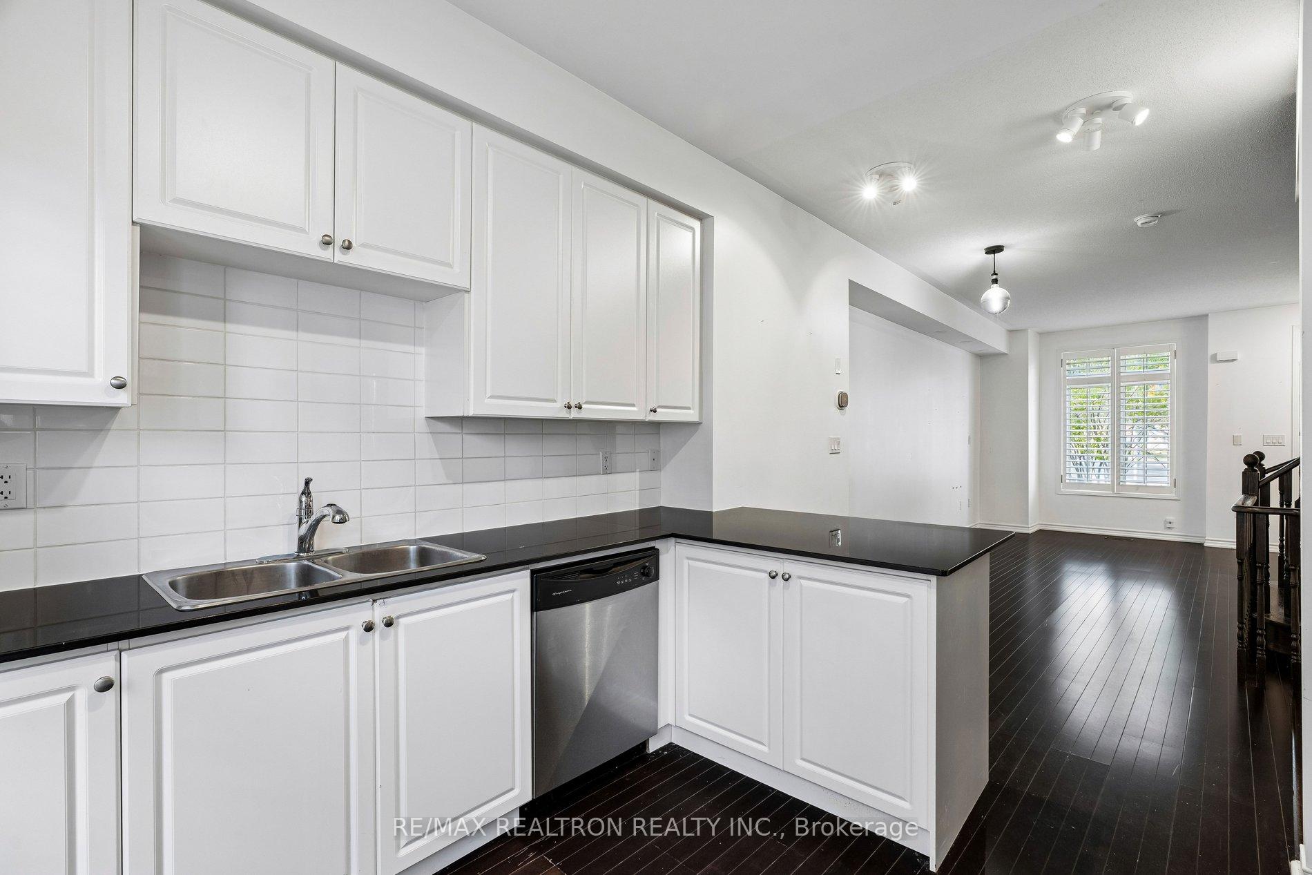 Photo 18 of Unit 35, 97 The Queensway, Toronto, High Park-Swansea — HOMEH