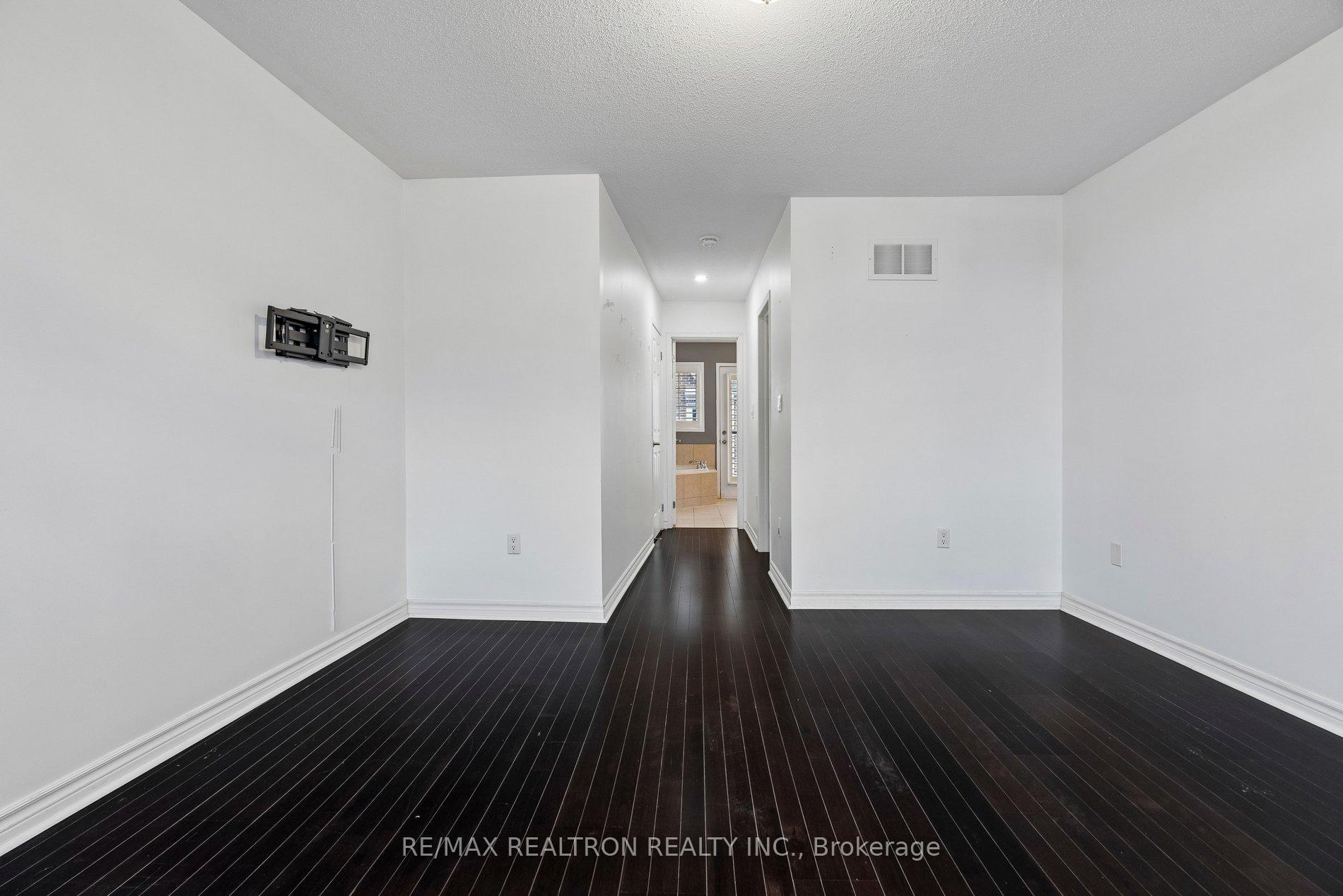 Photo 30 of Unit 35, 97 The Queensway, Toronto, High Park-Swansea — HOMEH