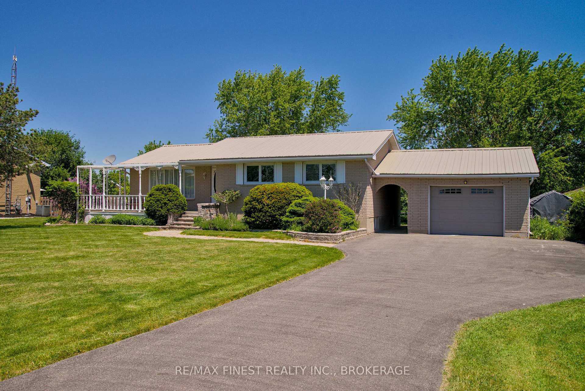 Photo 6 of 301 County Rd 8, Greater Napanee, Greater Napanee — HOMEH