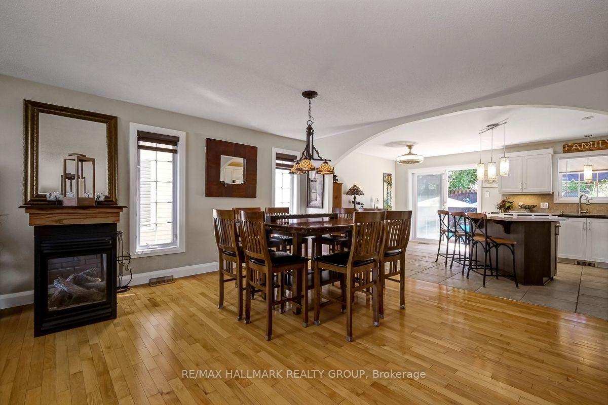 Photo 12 of 75 Lloydalex Crescent, Ottawa, Stittsville (North) — HOMEH