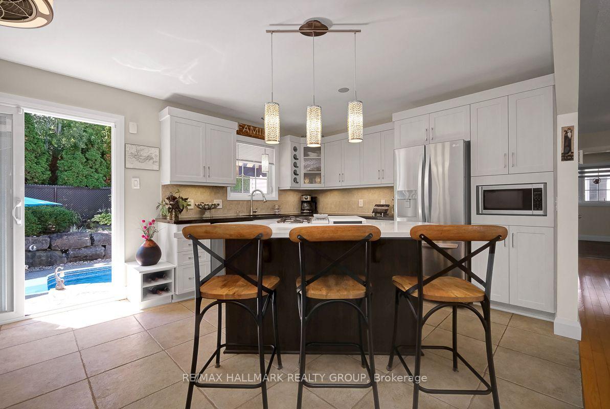 Photo 17 of 75 Lloydalex Crescent, Ottawa, Stittsville (North) — HOMEH