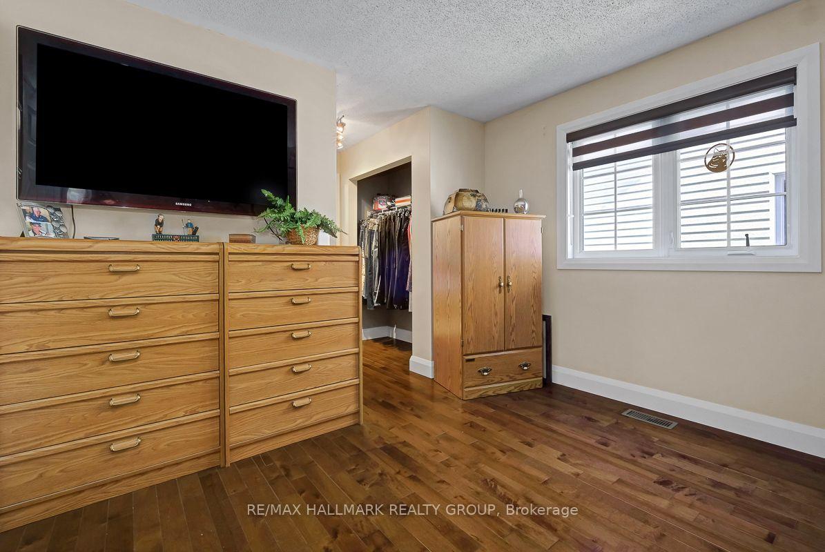 Photo 27 of 75 Lloydalex Crescent, Ottawa, Stittsville (North) — HOMEH