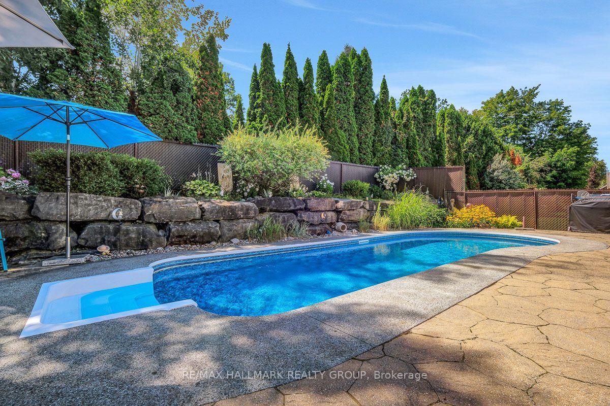 Photo 43 of 75 Lloydalex Crescent, Ottawa, Stittsville (North) — HOMEH