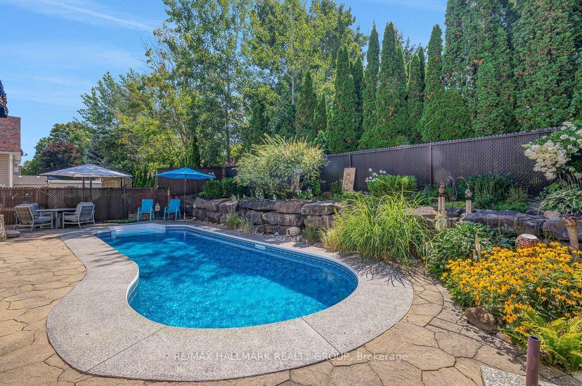 Photo 45 of 75 Lloydalex Crescent, Ottawa, Stittsville (North) — HOMEH