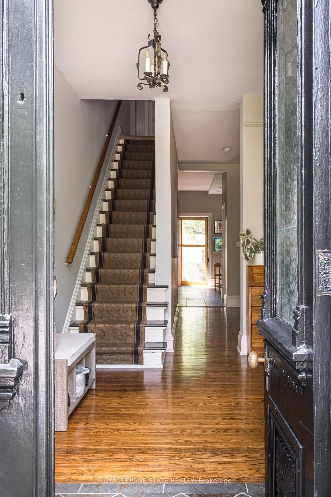 Photo 4 of 151 Markland Street, Hamilton, Durand — HOMEH
