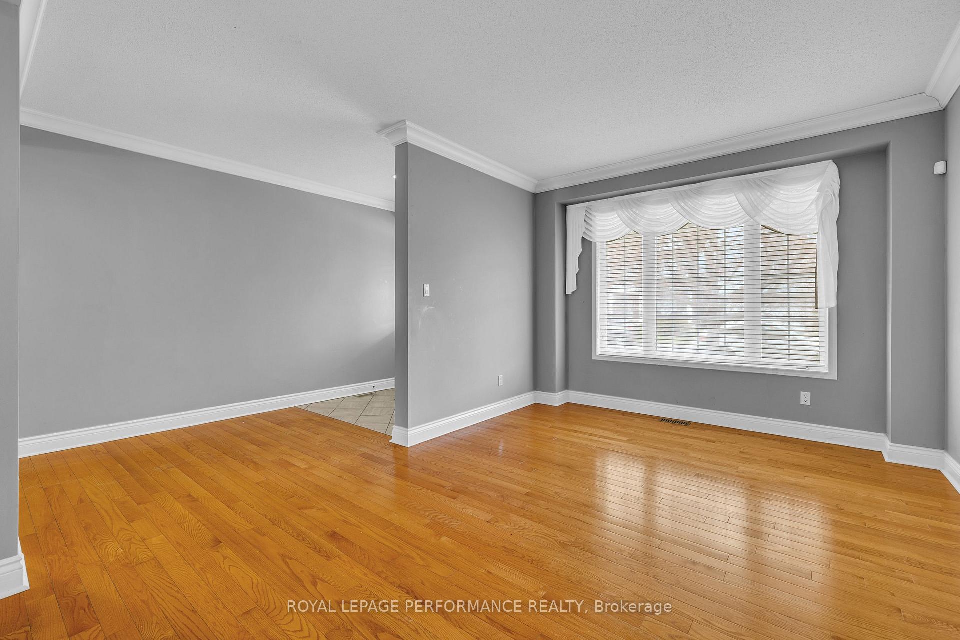 Photo 4 of 2415 Des Pruches Avenue, Ottawa, Chapel Hill South - Orleans Village — HOMEH