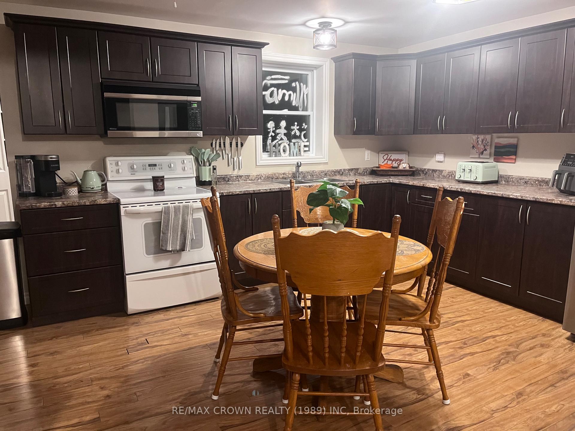 Photo 24 of 5 Glen Avenue, Cochrane — HOMEH
