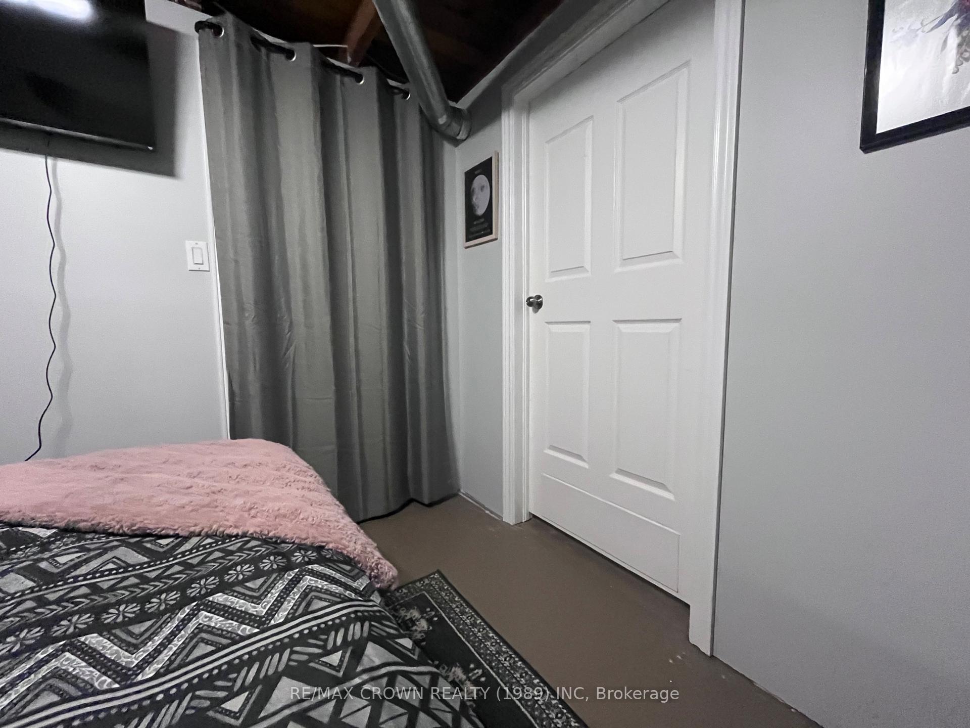 Photo 36 of 5 Glen Avenue, Cochrane — HOMEH